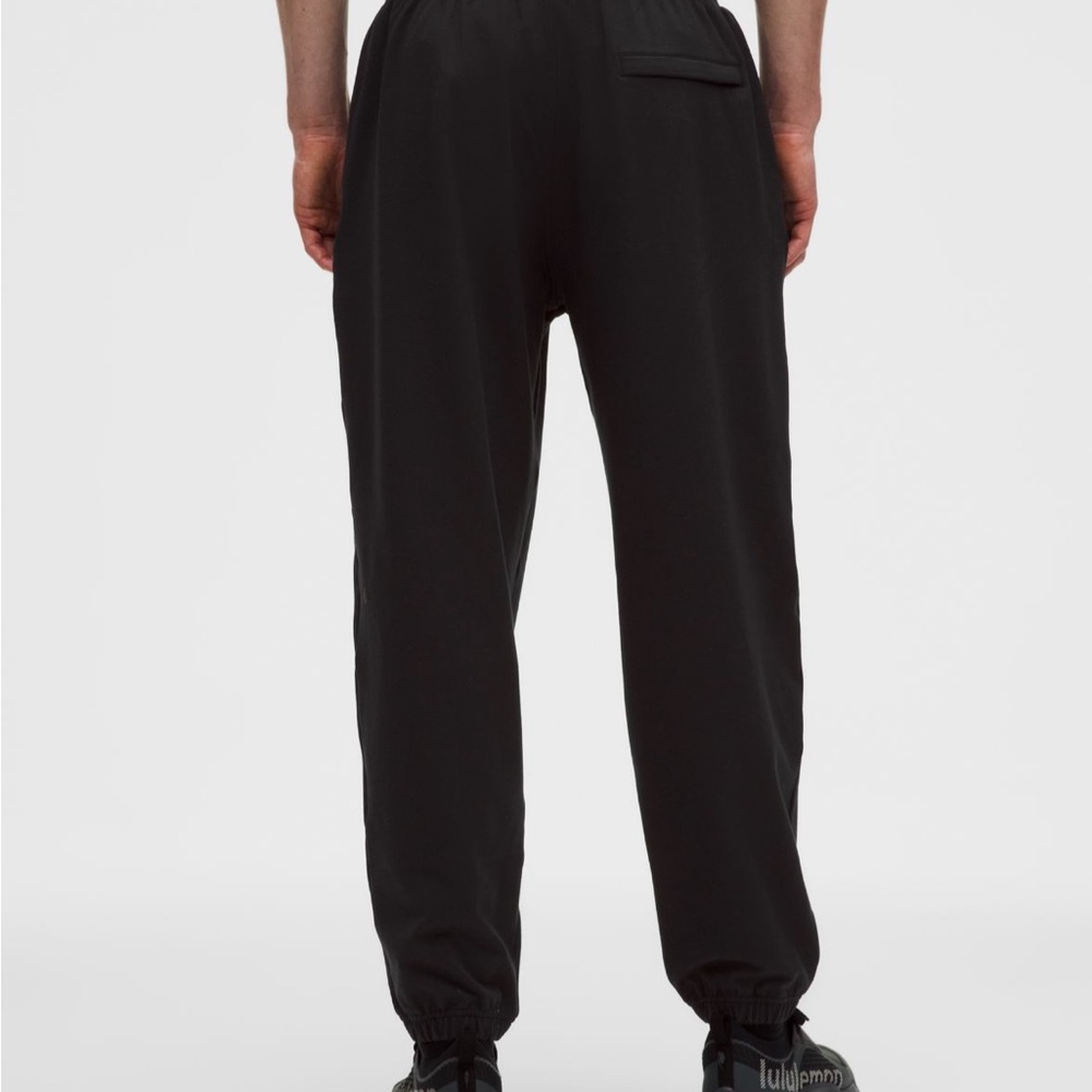 NWT Lululemon Heavyweight Soft Jersey Relaxed Jogger Pants Tall Size M - Picture 2 of 6
